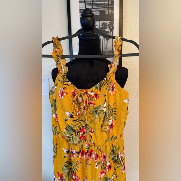 Candie's Yellow Floral Dress - Picture 3 of 7